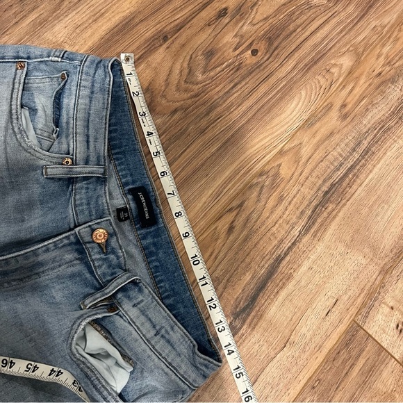 J. Crew Slim Broken In Boyfriend Relaxed Jean - Picture 4 of 9